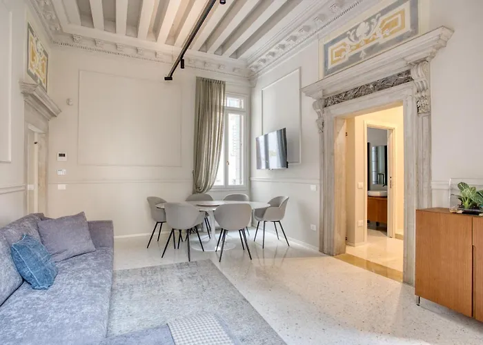 Palazzo Bonvicini 10